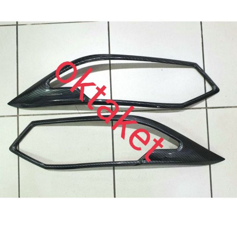 garnish lampu depan  Honda Hrv 2015 2016 2017 carbon