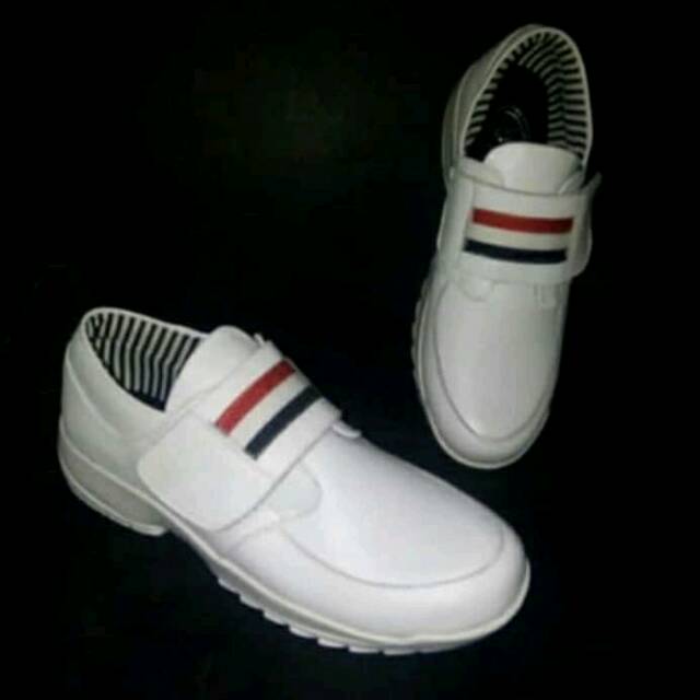 Sepatu kulit wanita sukaregang garut