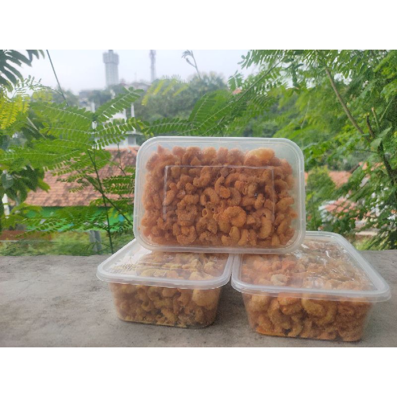 

Makaroni Kriuk Kemasan Box 650ml | Cek Deskripsi