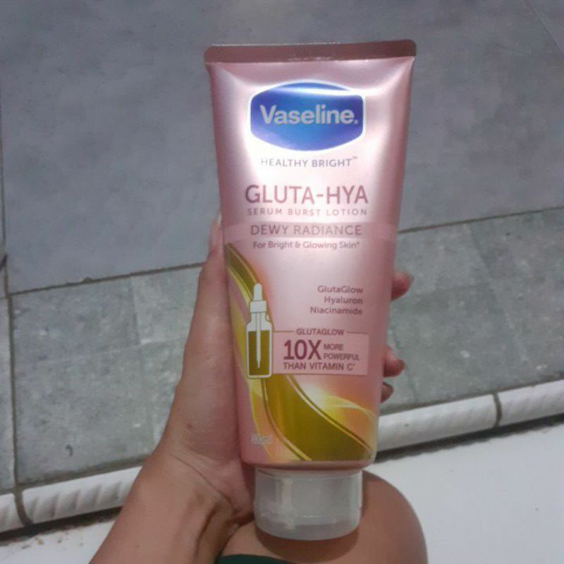 vaseline gluta-hya 330ml