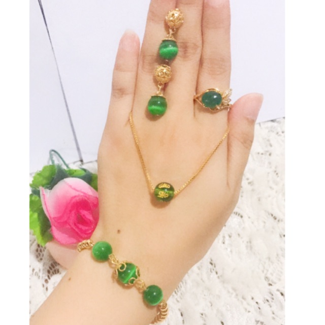 set giok mata kucing kalung giok asli anting giok 8