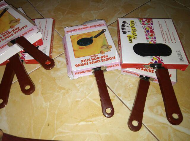 Bpt - Cetakan Telur Goreng Motif Karakter Lucu Stainless Steel Egg Mold