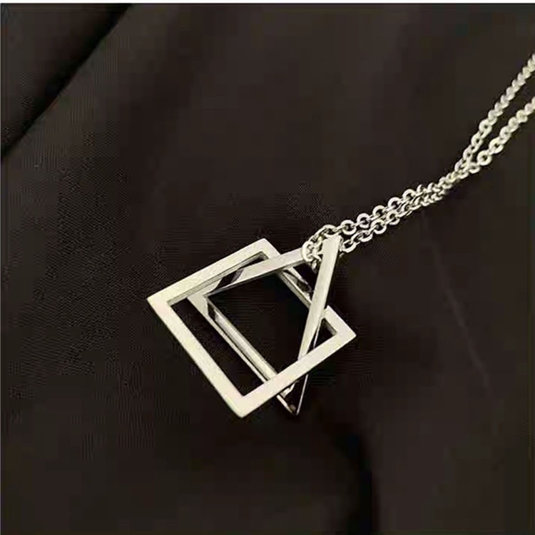 Kalung Rantai Liontin Segitiga Geometri Gaya Punk Hip Hop Untuk Priawanita 2021