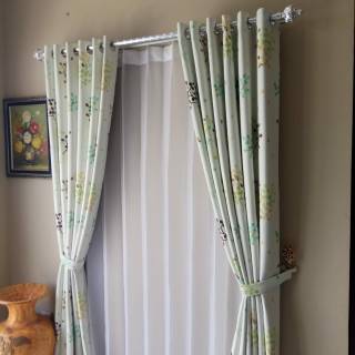 Gorden blackout motif anggur tirai hordeng smokring Gorden blackout motif anggur tirai hordeng smokring