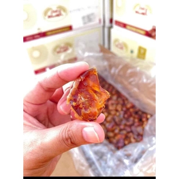 

KURMA KHALAS SAAD 1 KG