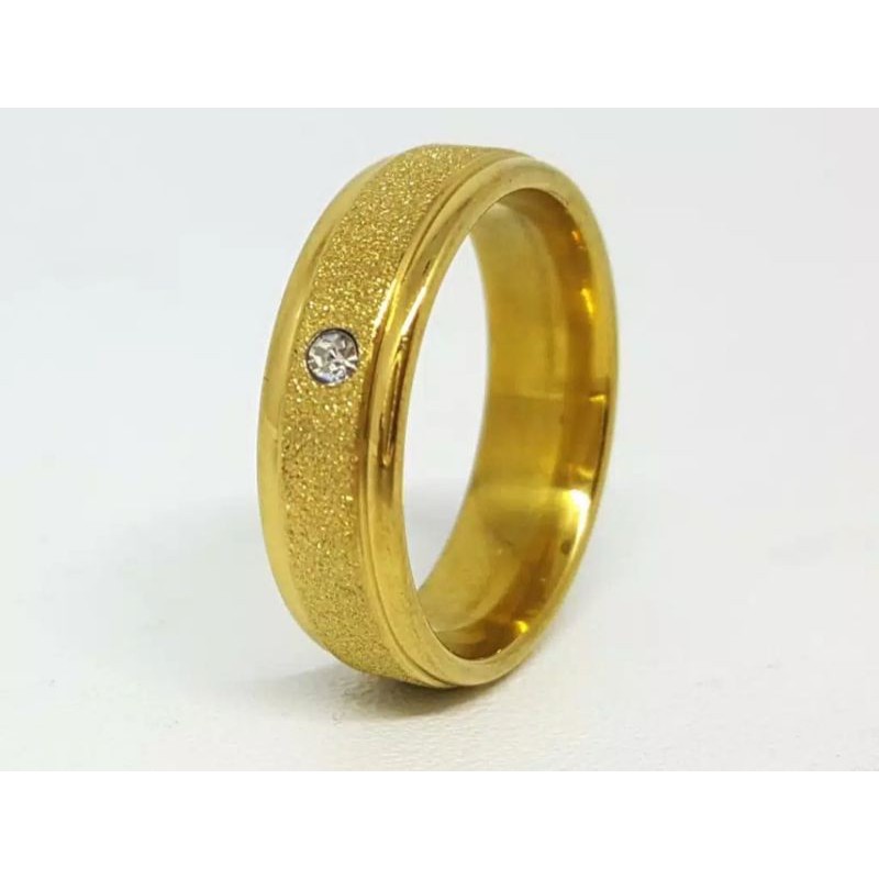 cincin titanium pasir gold mata satu pria wanita