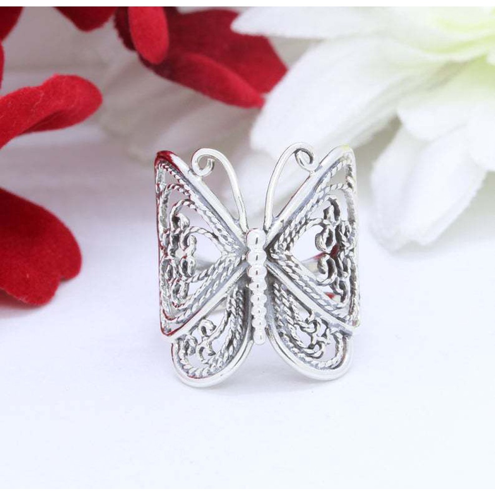 [Woman Gothic Vintage Metal Hollow Butterfly Rings for Women] [Punk Silver Color Insect Finger Boho Chic Ring] [Adjustable Open Rings Wedding Party Jewelry Gifts]