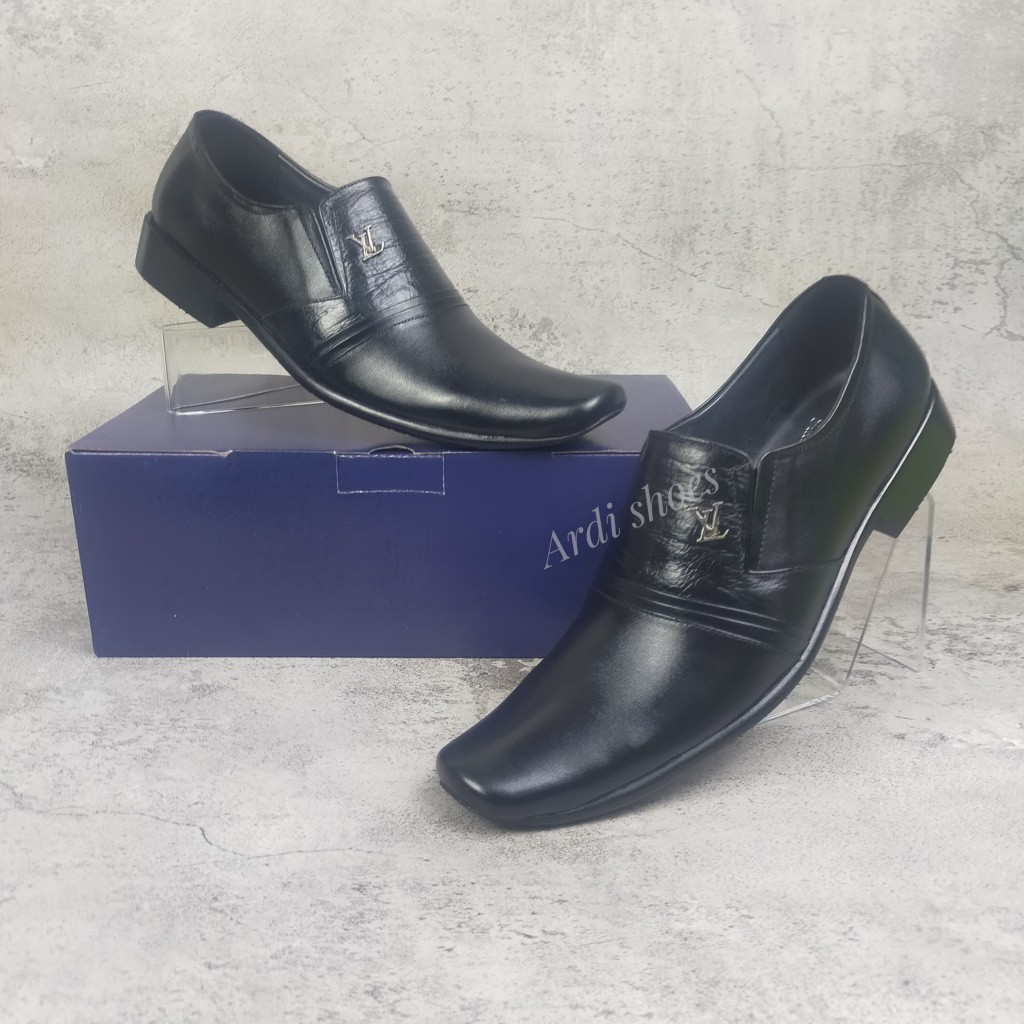 Sepatu Pantofel Kulit Sapi Asli Pantopel Kerja Cowok Sepatu Kantoran Pentofel Formal   073