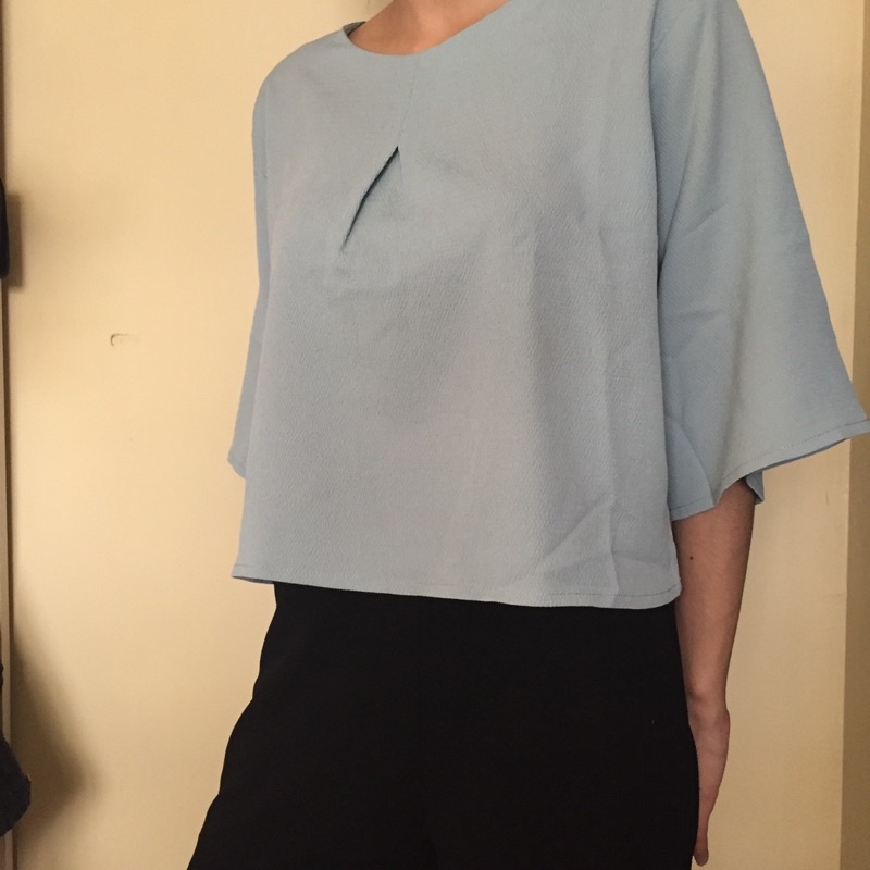 Anna top ATASAN BAJU WANITA, BLOUS BIRU MUDA baju wanita, atasan wanita pakaian wanita, baju korea, 