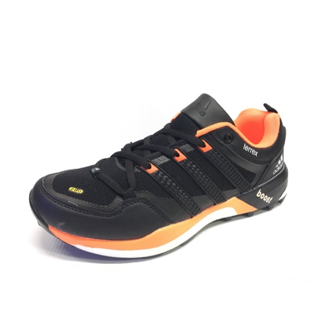 Sepatu Hiking Murah Adidas Terrex Boost