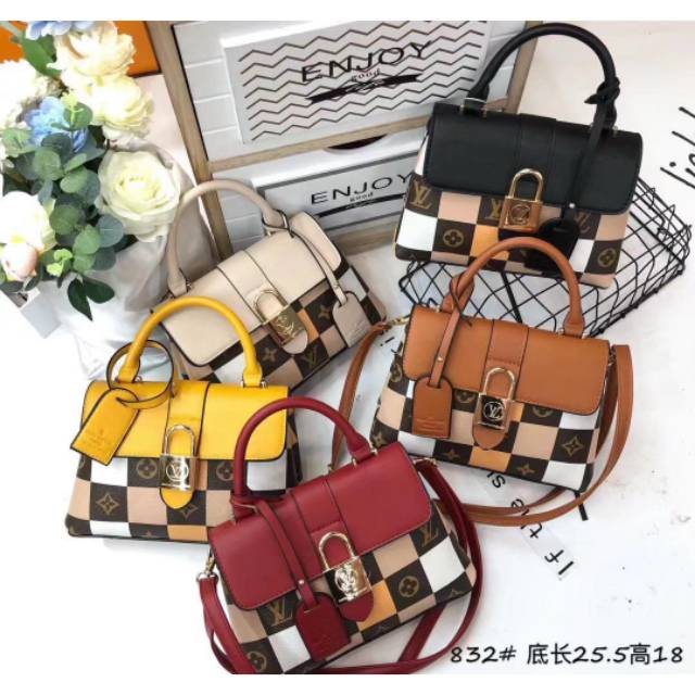 *New Design LV LOCKY BB #832*