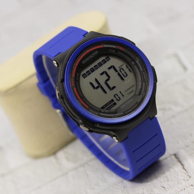 Jam Tangan Pria Digital Quiksilver Tali Rubber