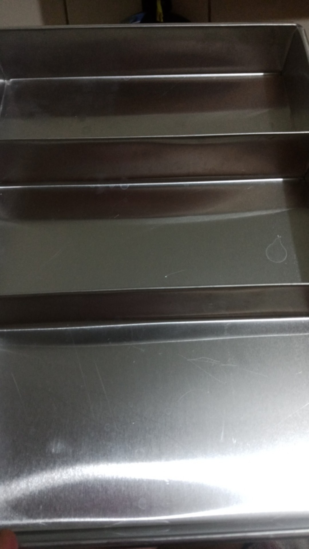 Loyang Sekat 3 Ukuran 30x22x4 Bahan Aluminium
