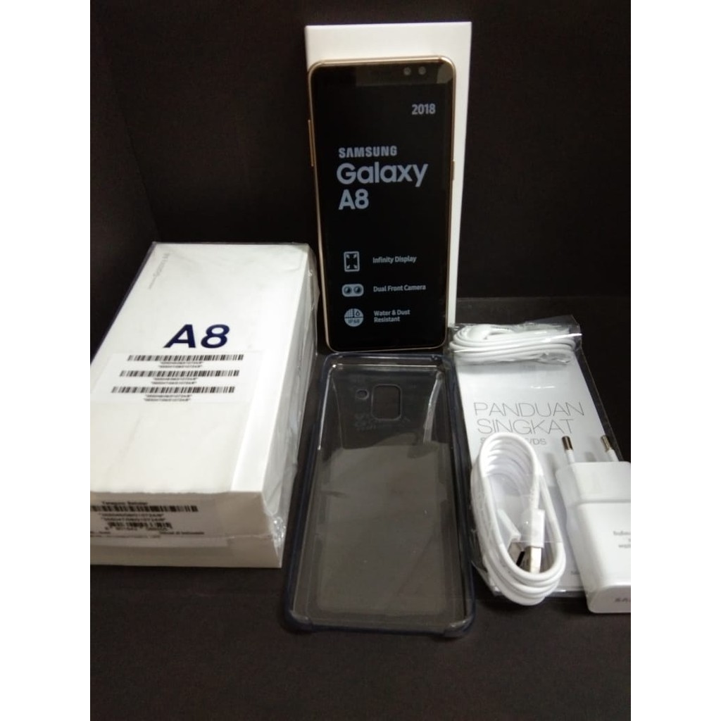 Samsung Galaxy A8 Smartphone (4/32GB) - EX Demo Live