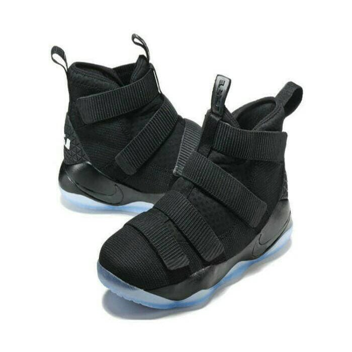 Sepatu Basket Nike Lebron 11 Soldier PROTOTYPE