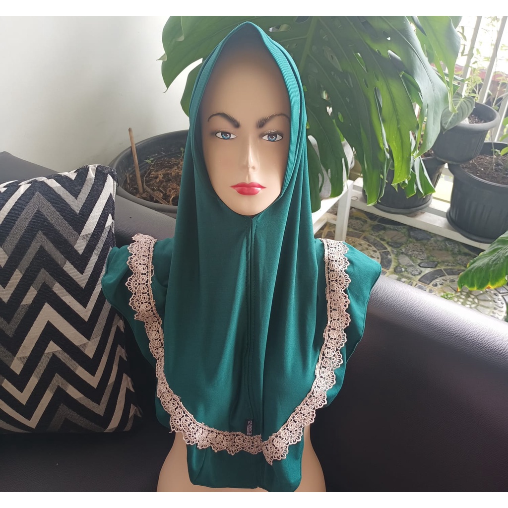 KERUDUNG/JILBAB/HIJAB/BERGO/KERUDUNG REMPLE/HIJABINSTAN