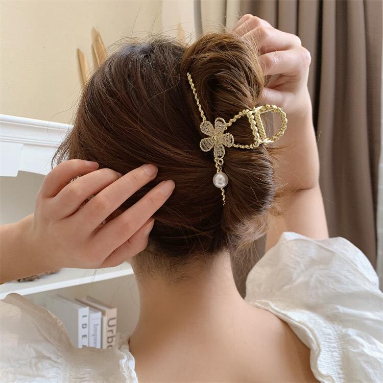 Jepitan Rambut Korea Jedai  Besar Mutiara Elegan 11.5cm