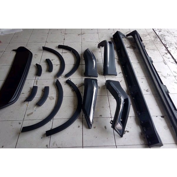 Bodykit Original toyota innova Venturer Innova 2016-2019