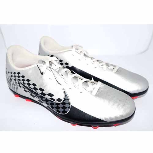 Sepatu Bola Nike Vapor 13 Club Njr Fg (Silver Black) Size (41)