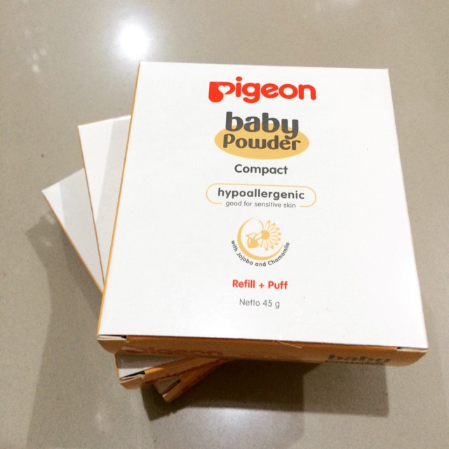 Pigeon Compact Powder Refill + Puff 45gr