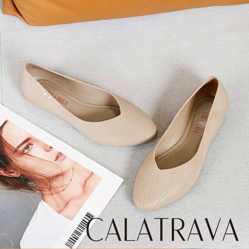 SEPATU WANITA FLAT TRENDY CALATRAVA A559-2