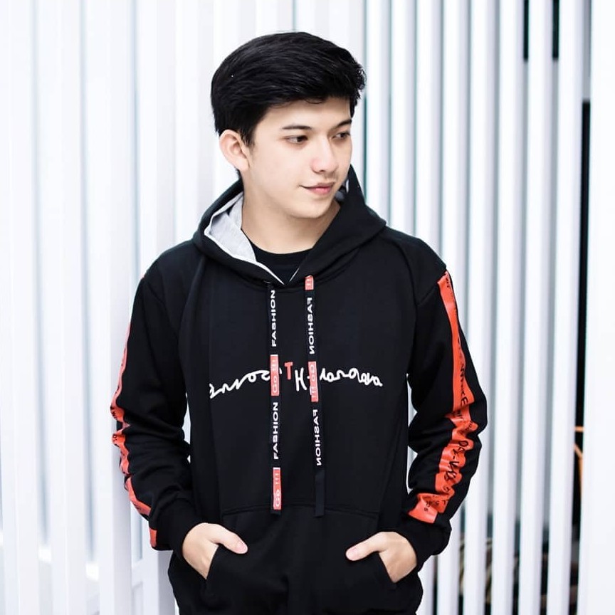 Deas Offwhite Hoodie - Jaket Hoodie Pria dan Wanita