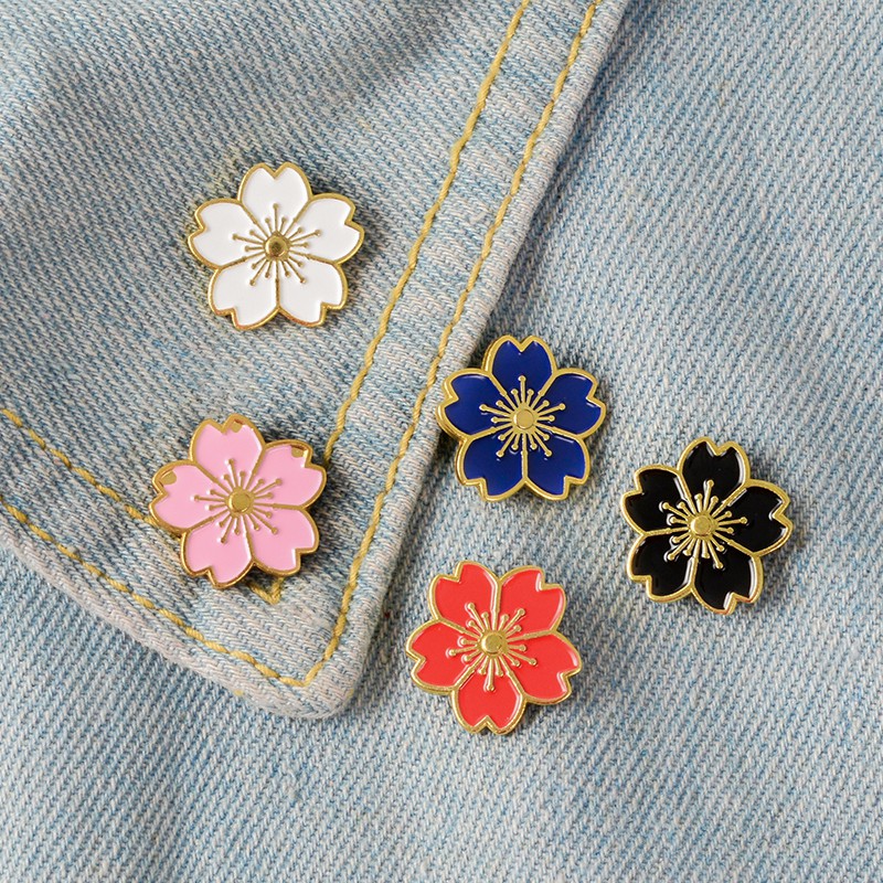 Bros Pin Kerah Desain Cherry Blossom Bahan Metal Gaya Jepang Untuk Seragam Sekolah