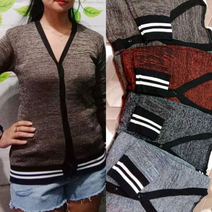 Kardigan Rajut wanita/Kardigan rajut wanita polet/Kardigan rajut terbaru/Kardigan kancing