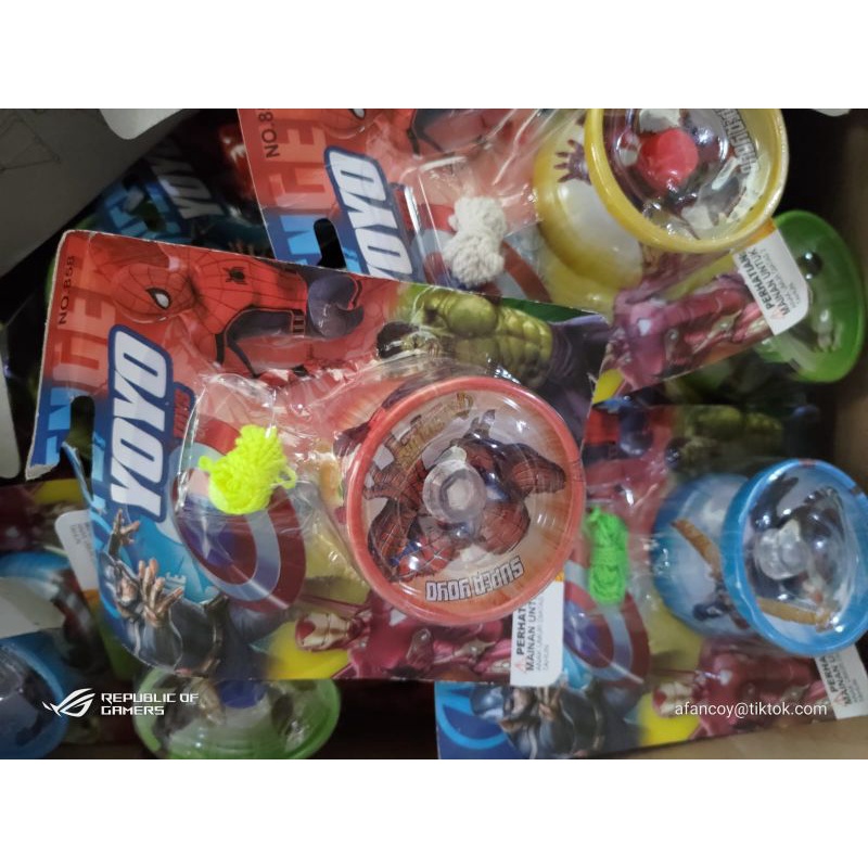 Yoyo Besi Metalic Plus Pack Karakter Super Hero