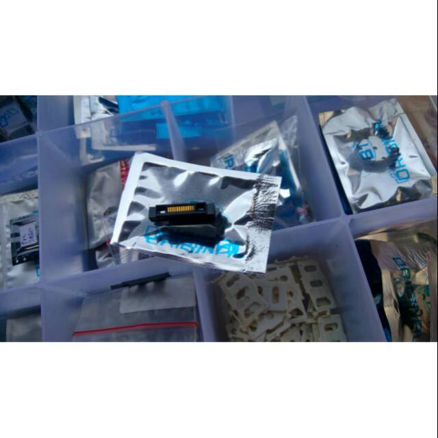 Konektor conector charger sony ericsson w980 w980i