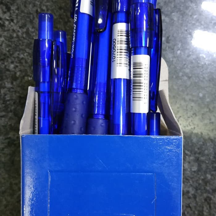 

Pensil mekanik 0.5 LYRA edisi promo