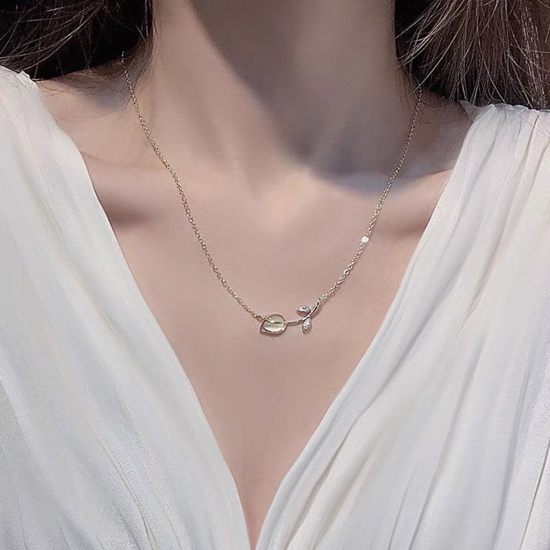 Papaozhu Korea Glossy Opal Tulip Pendant Kalung Wanita Perempuan Elegan Berlian Imitasi Mekar Bunga Kalung Perhiasan Untuk Pesta Tunangan