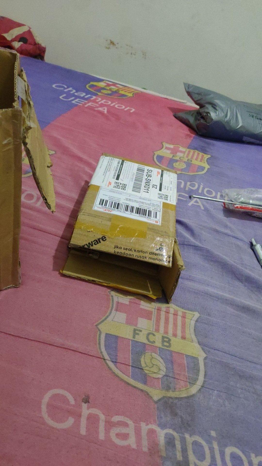 Dempul Fastco Kecil 250gr Plus Hardener Cat Body Plastik Motor Mobil