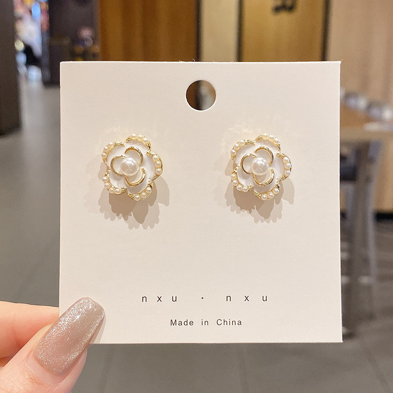 2021 Hadiah Aksesoris Anting Wanita Cantik Korea-3