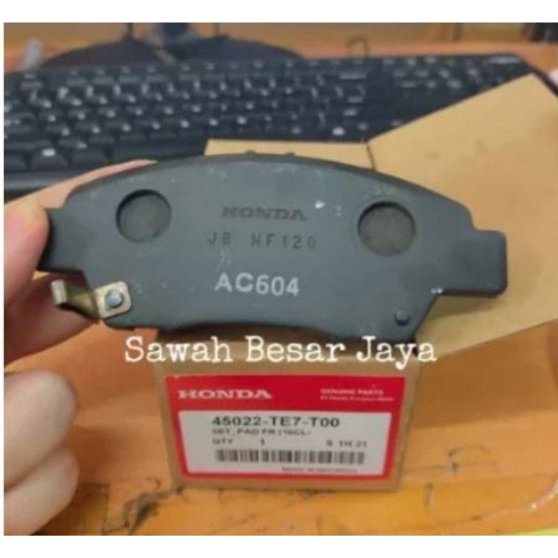 Kampas Rem Brake Pad Depan Mobilio Jazz GE8 GK5 Freed Original Honda