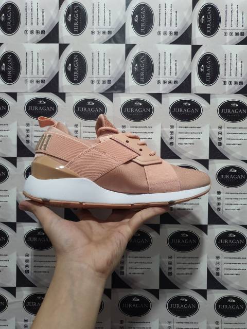 Puma Muse Satin EP &quot;Peach Beige&quot;