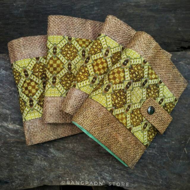 

Binder Burlap 6 Ring