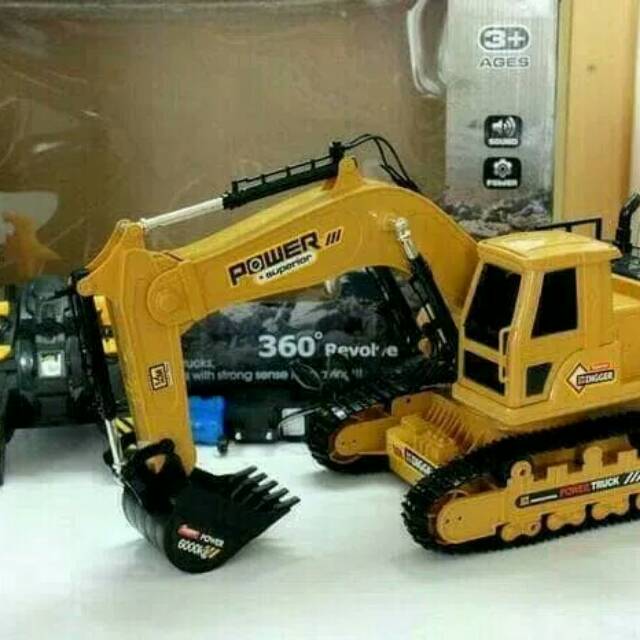 Mainan monik truk keruk remot