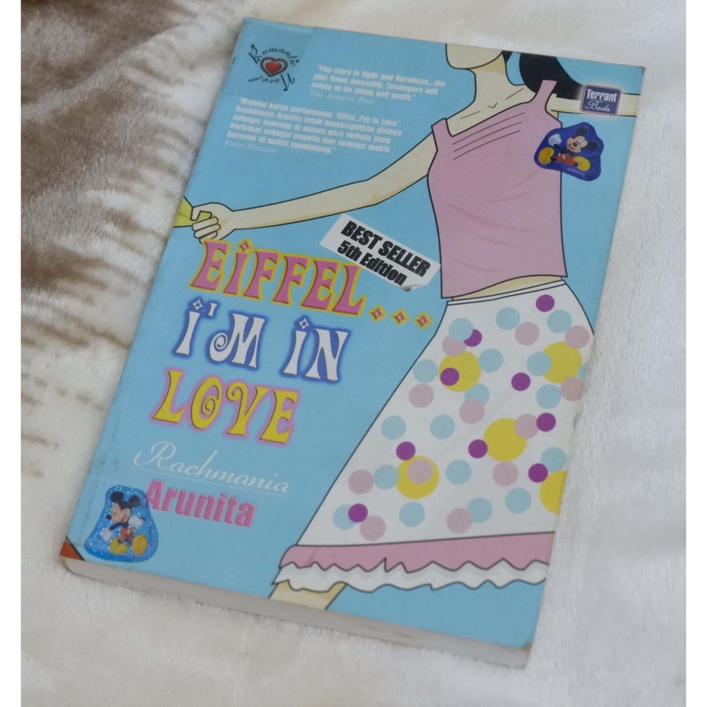 Eiffel I'm In Love - Rachmania Arunita - Novel Indonesia
