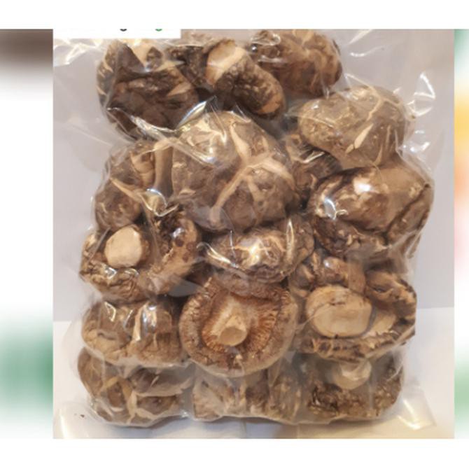 

TERMURAH jamur hioko shitake yoko ukuran 3-4 cm 3-4cm 100gram gr jamur kering Kode 1442