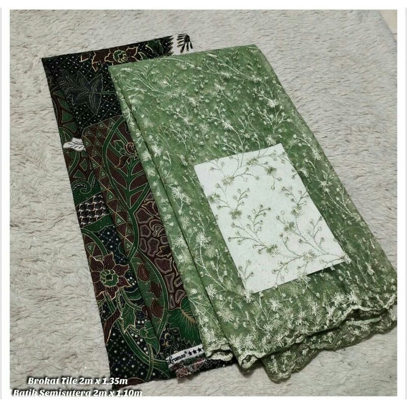 Set Brokat tile & Batik semi sutra,Setelan kebaya brokat,Bakal brokat tile,seragam pernikahan,kebaya