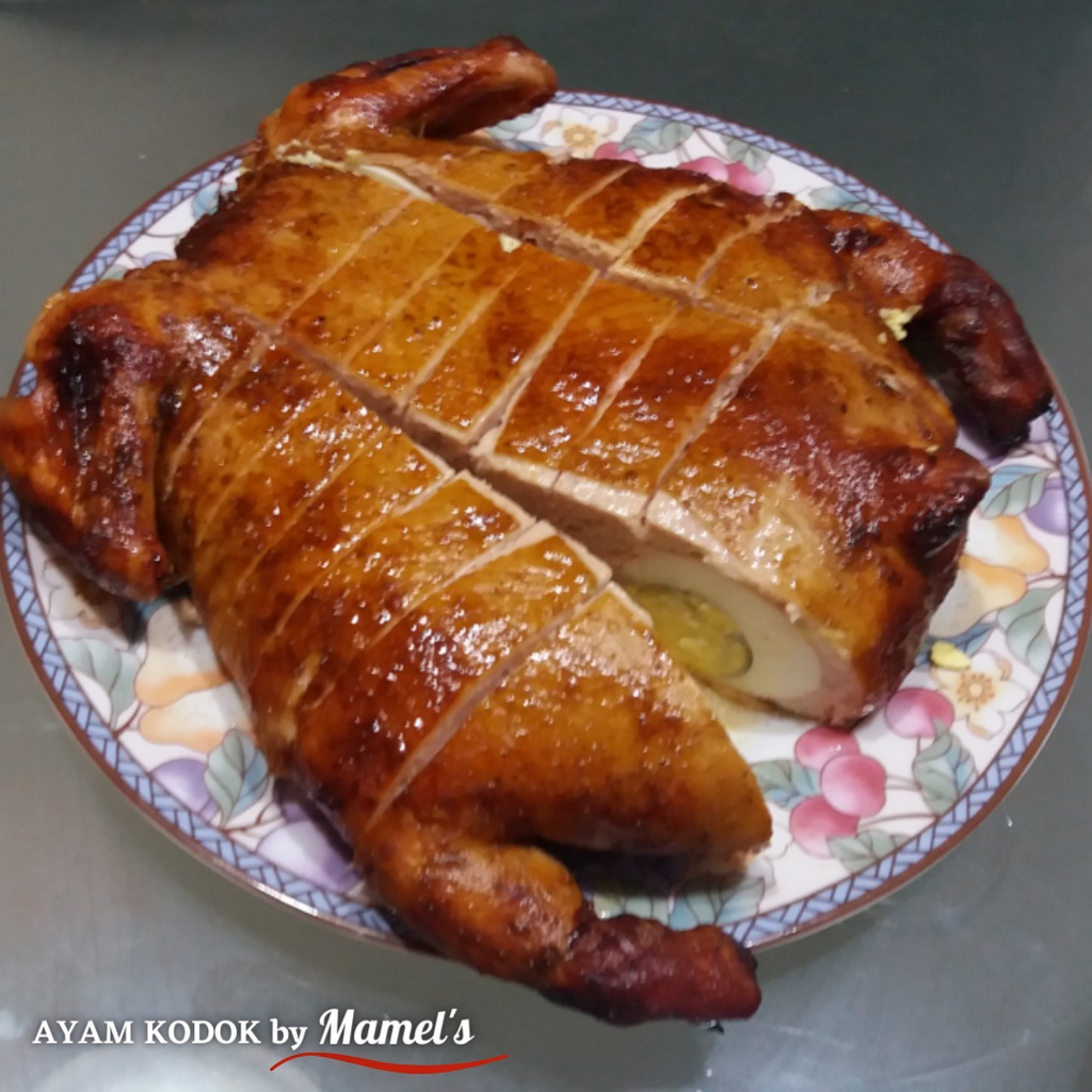 

Premium Hampers Ayam Kodok Hantaran Halal Paket Special Ayam Ayko Batavia Gevulde Kip Chicken Ballotine