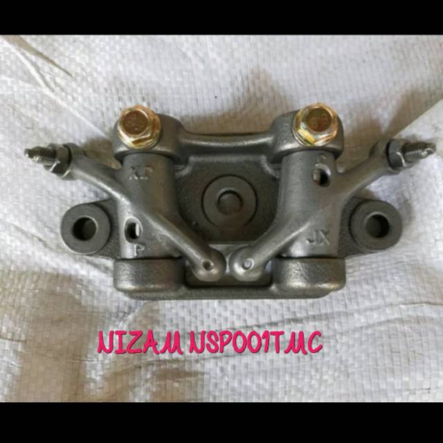 Upper Rocker arm atau piano klep motor  roda  tiga  Viar  dll 