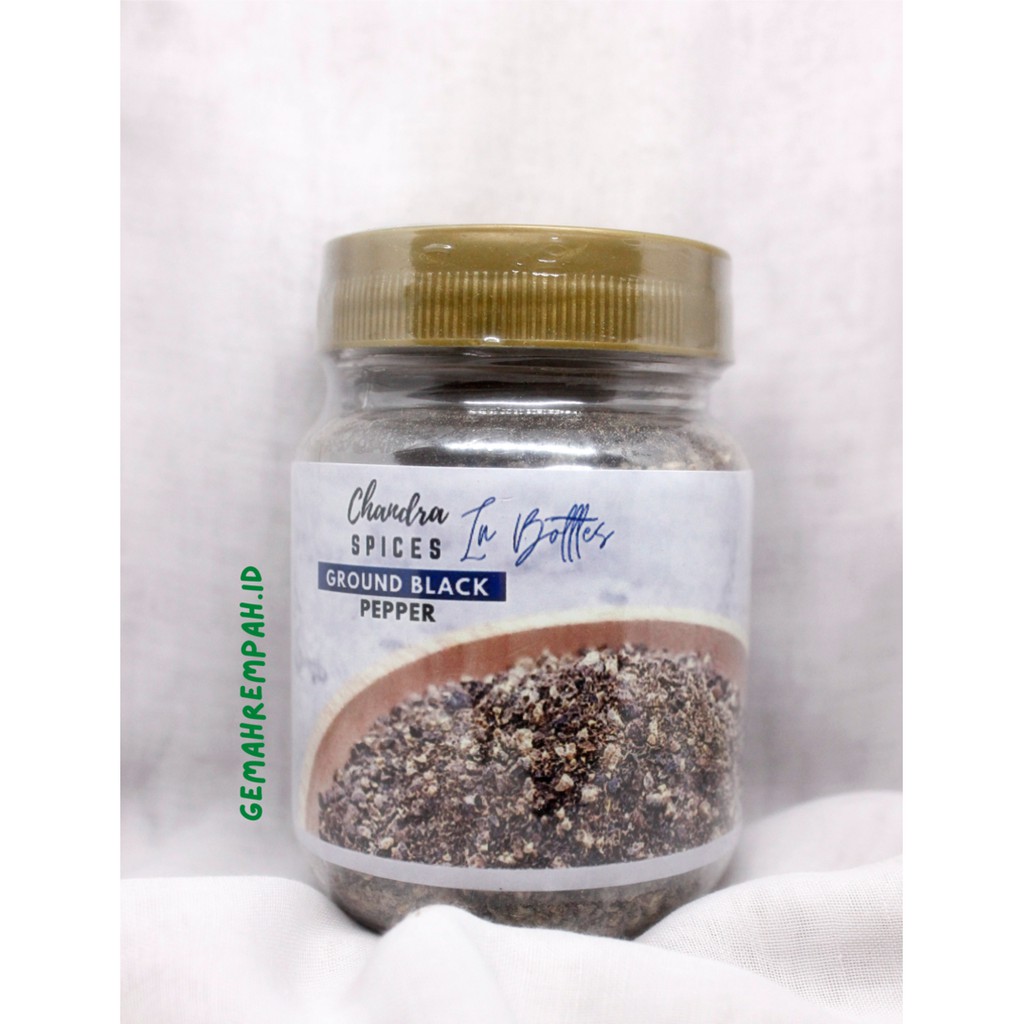 

Lada hitam giling kasar / Ground black pepper (botol) 120gr