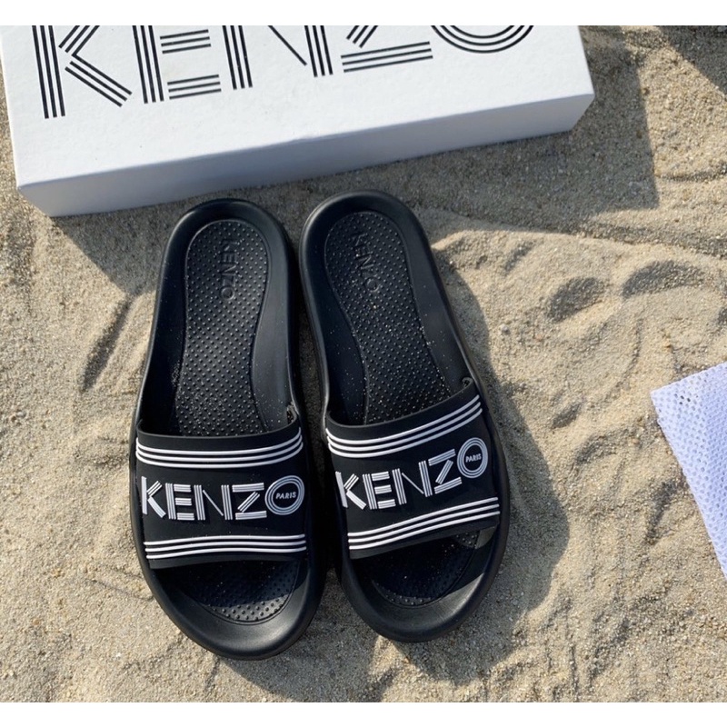 KENZ0 SLIDES SLIPPERS BLACK FONT WHITE