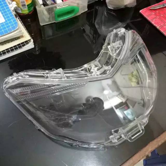 Mika kaca depan nmax