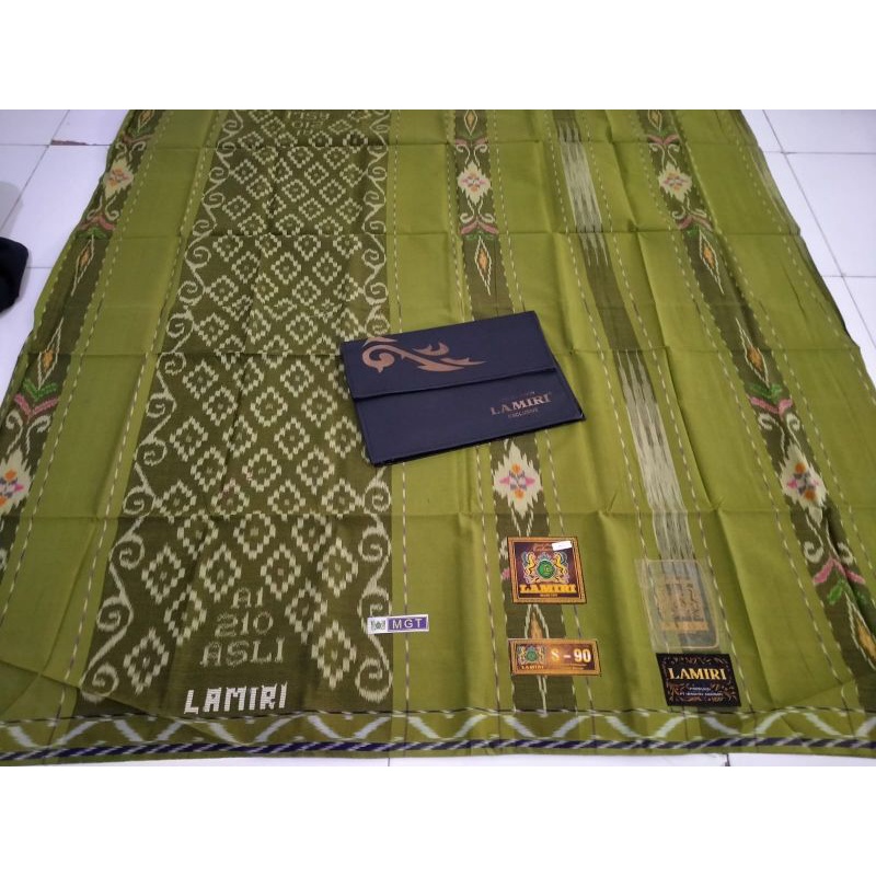 Sarung sutra/asli tenun/Lamiri