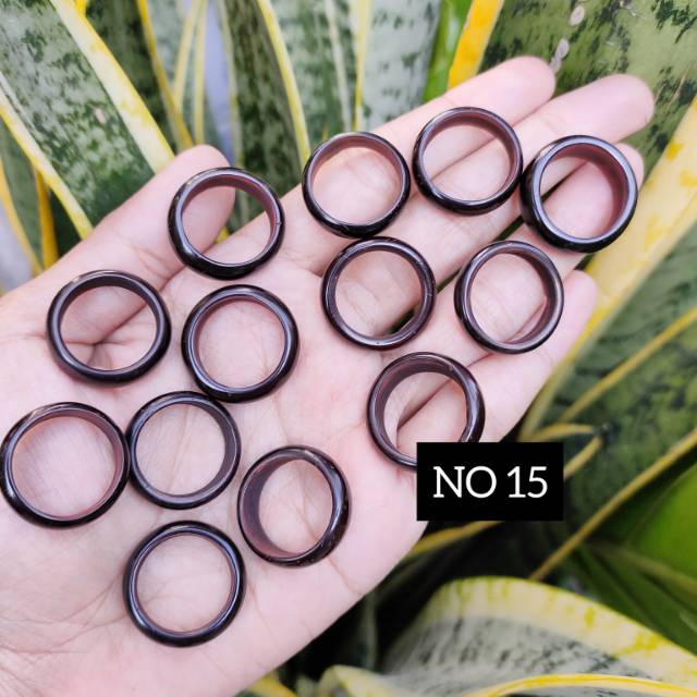 Cincin bulat polos hitam ukuran 15 kokka kaukah