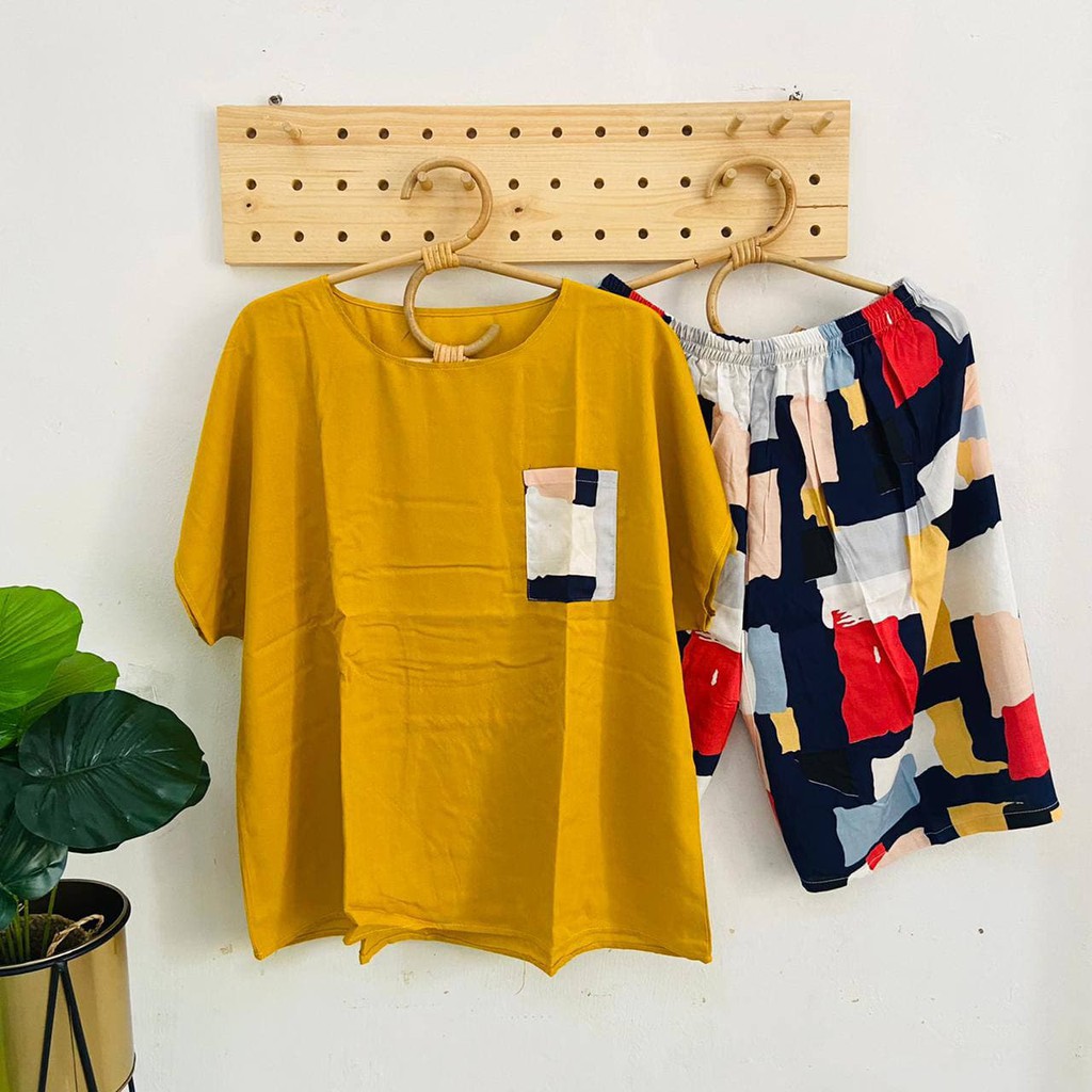 Zahra One Set Wanita Kekinian Jumbo Baju Setelan Wanita Lengan 7/8 Celana Kulot Casual LD 128 cm