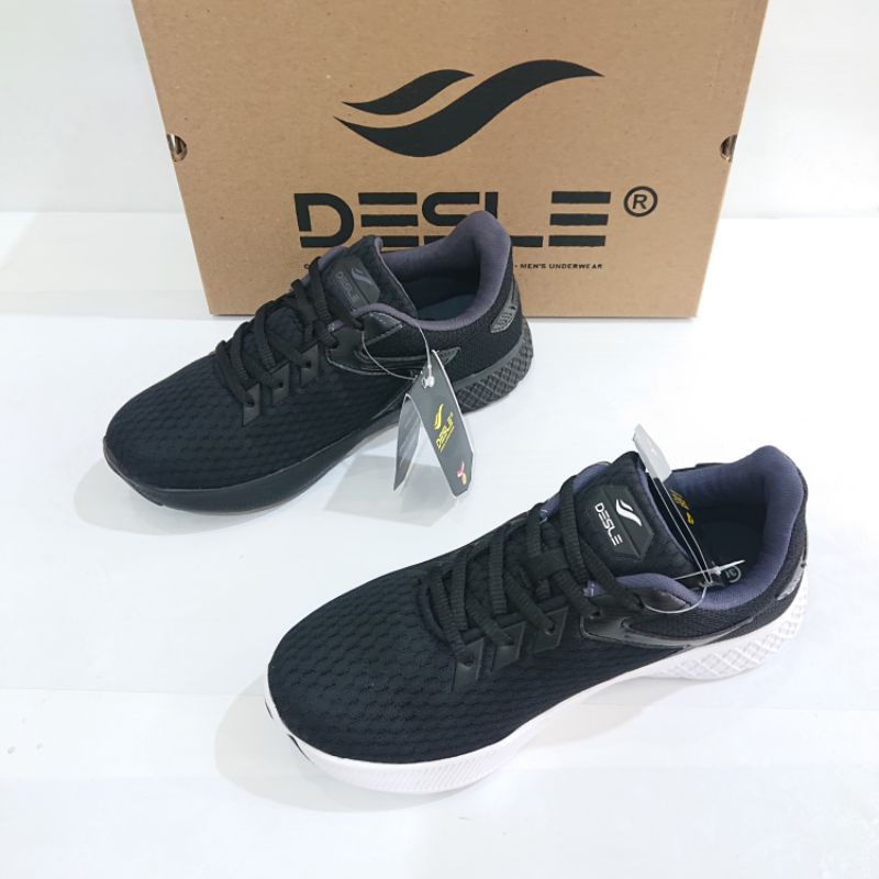 Sepatu sekolah Desle tipe Stanley Walker size 38-43 | Sepatu Santai Desle | Sepatu Running Desle